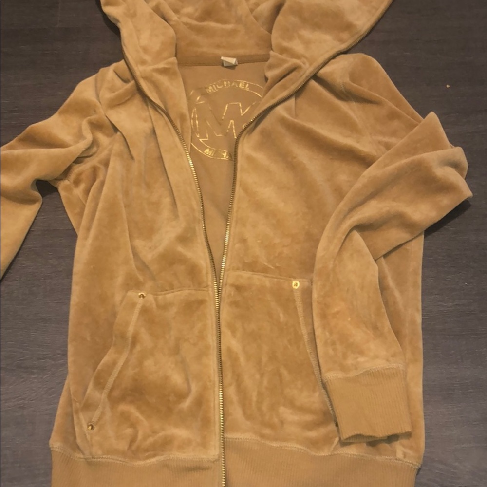 No turtle neck zip up jacket